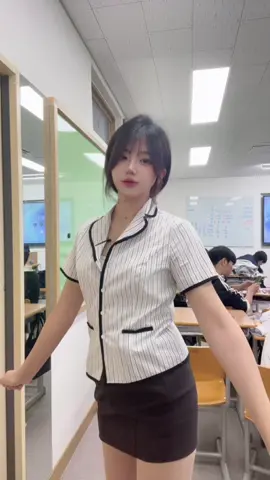 이제 교복 입을 일이 업네… #추천 