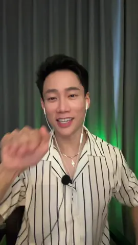 Chickenbanana 🎼 by ป๊อปพลังบวก 🍌🐓 มาเต้นยามบ่ายแก้ง่วงกันดีกว่า  ร้องแค่นี้ยังจะเพี้ยนอีกมั้ย 555 #chickenbabana #นักร้องเสียงเพี้ยน #ป๊อปพลังบวก #ความสุขมีอยู่ทุกที่เพียงแค่เรายิ้ม 