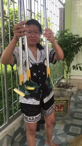 Chổi đa năng chà sàn nhà tắm nhà vệ sinh #thanthattha #muataitiktok #choidanang #choichanhatam #xuhuong 