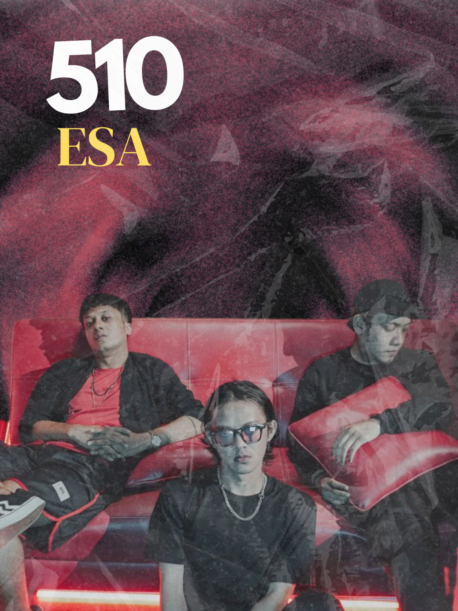 510 - Esa (Music Lyrics) Lagu ini bercerita tentang seseorang yang ditinggalkan orang yang dicintainya. Kata-kata seperti 