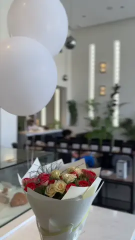 #تخرج #اكسبلور #اكسبلورexplore #الرياض #زونزي_كافية ….. عقبال الجامعه ياعيوووني❣️❣️❣️❣️