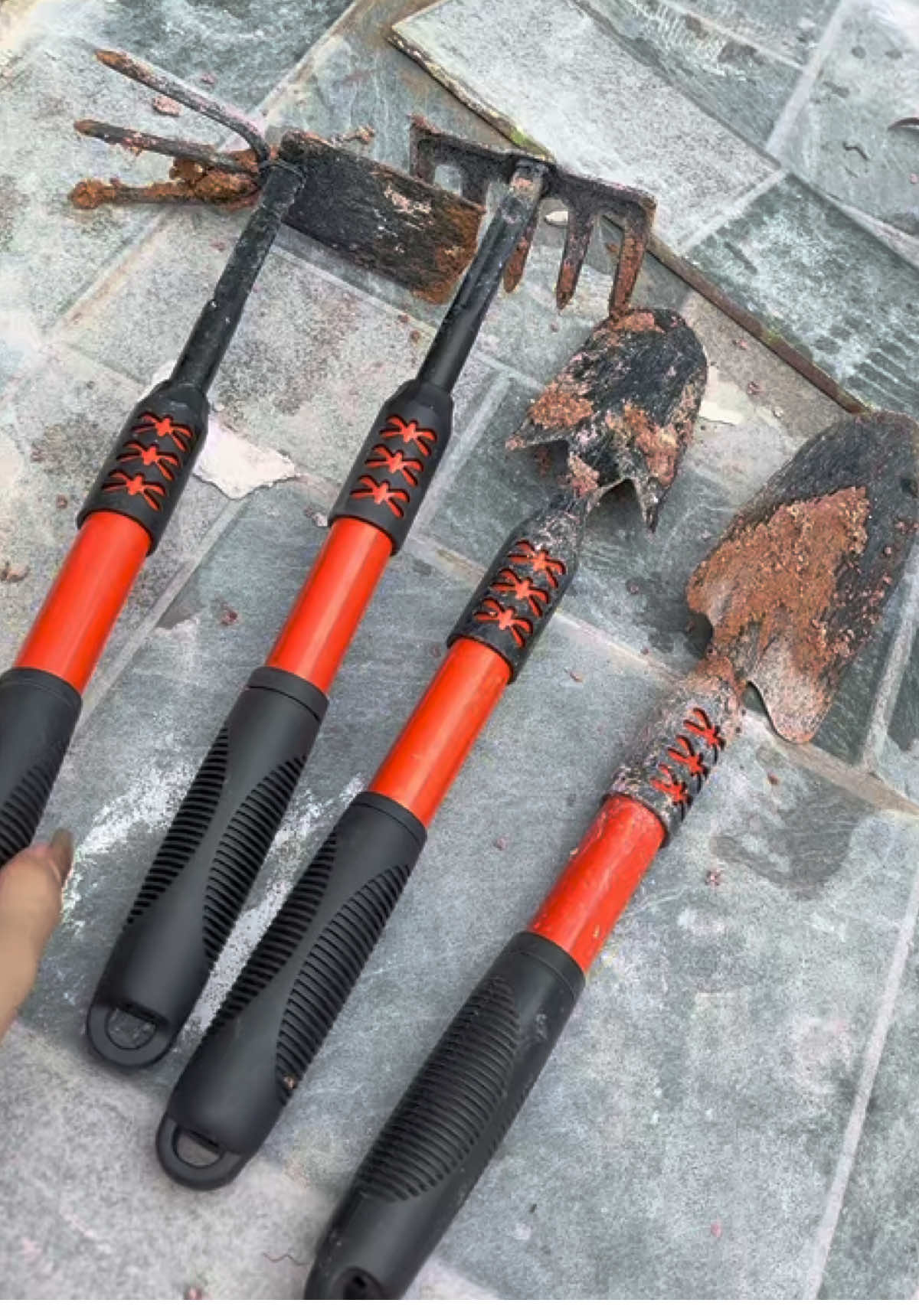 Bộ dụng cụ quốc đất làm vườn 4 món chỉ 88 miễn ship #emkieutaphoa #bidungculamvuon4mon #bodungculamvuon 