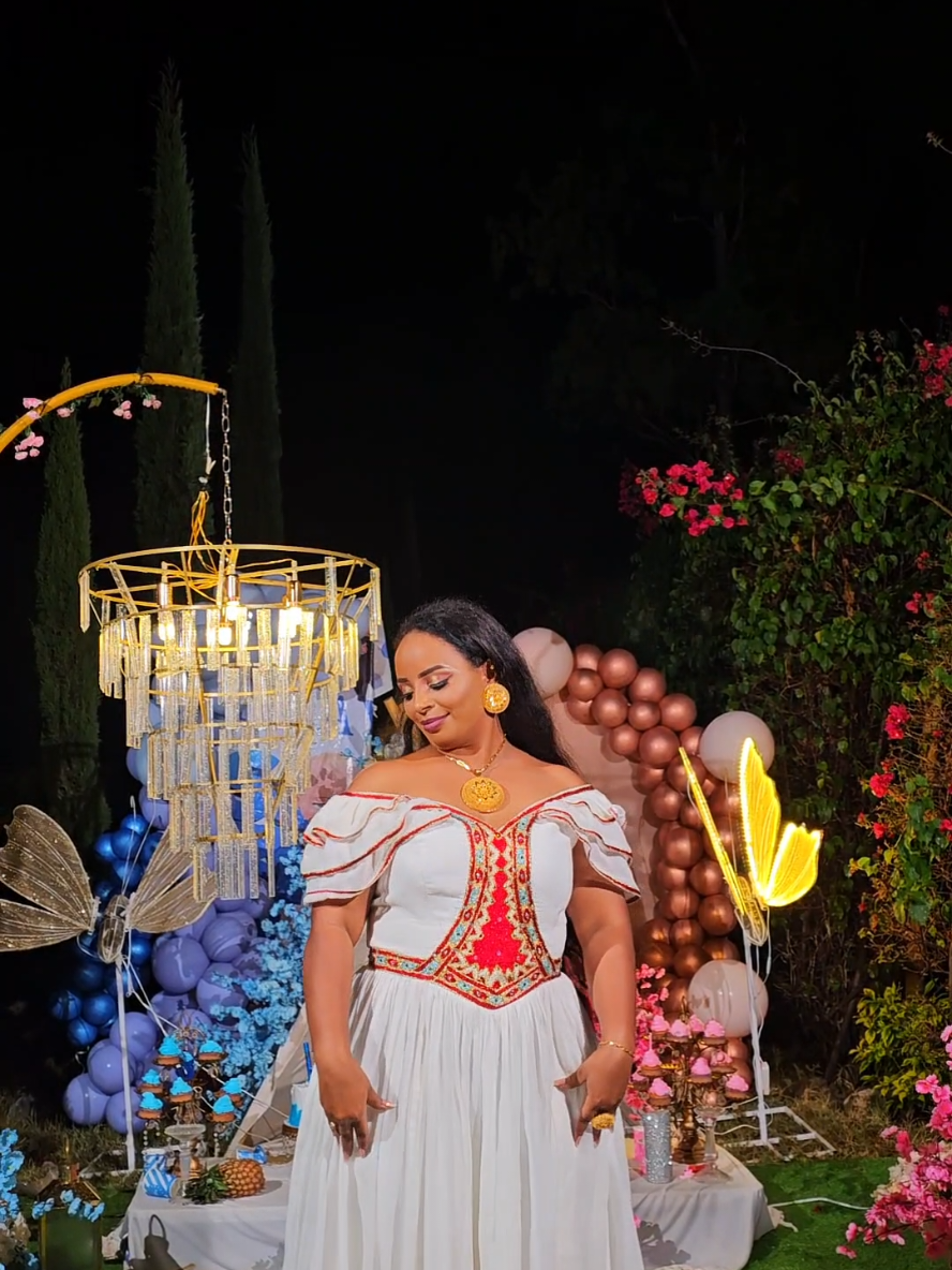 #ashuphotography @kalkidankalayu @yaine Decor 