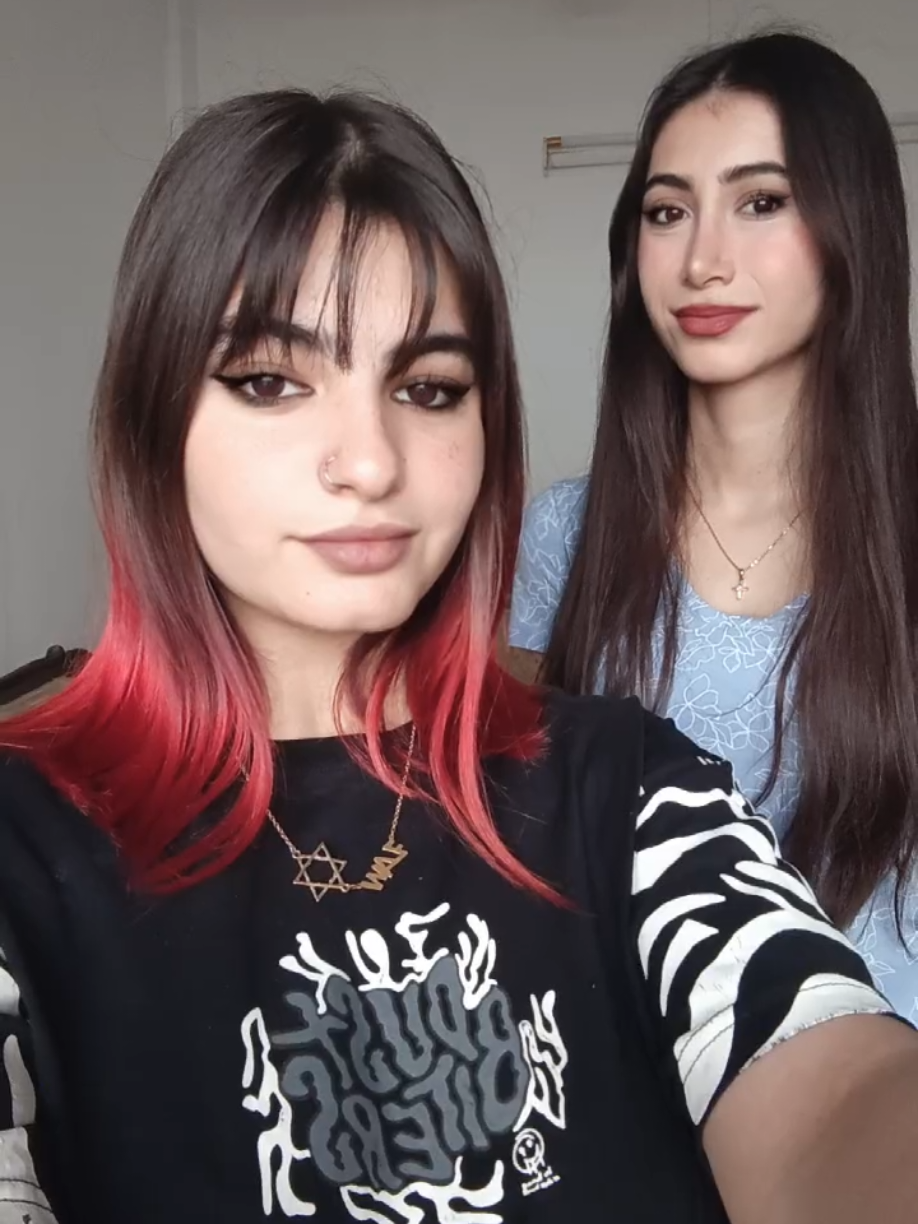 #besties #jewish #christian #jewishtiktok #jewtok #christiantiktok #christiantok  #girls #viral  #foryoupage @Zeina 