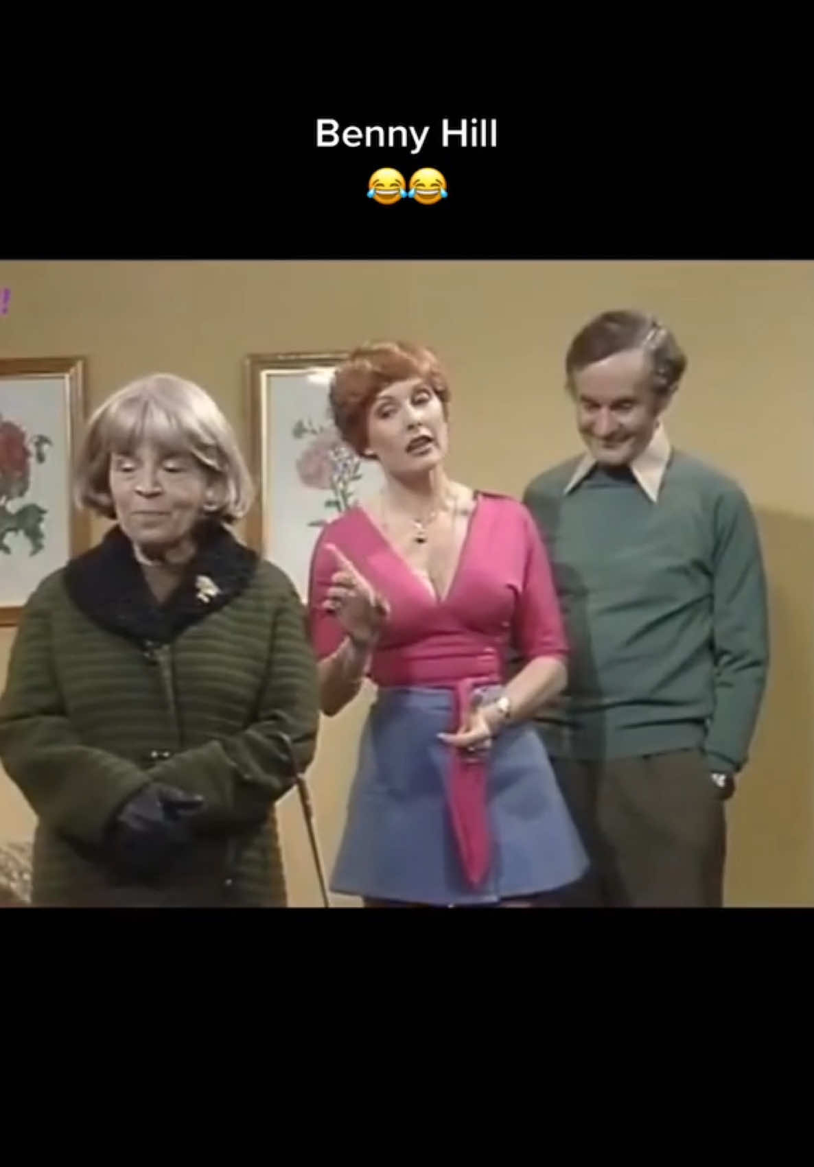Benny Hill #bennyhill #comedian #comedygold #tvgold #classictv #britshcomedy #comdey #comedyskit #classiccomedy #fyp #uktv #viral #😂 
