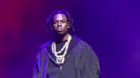 Rema In 02 Arena London Performing Dirty Live. #rema #heisrema #heisremanewss #remafanbase #view #fan #fancam #views #02 #02arenalondon #london #londonlife #fypシ゚ #fypp #fyp #vibes #vibess #goviral #goviralgo #goviraltiktok #goviralvideo #govirallllll #dirty #dirtyrema #drummer #bass #bassguitarist #bassguitarist #drums 