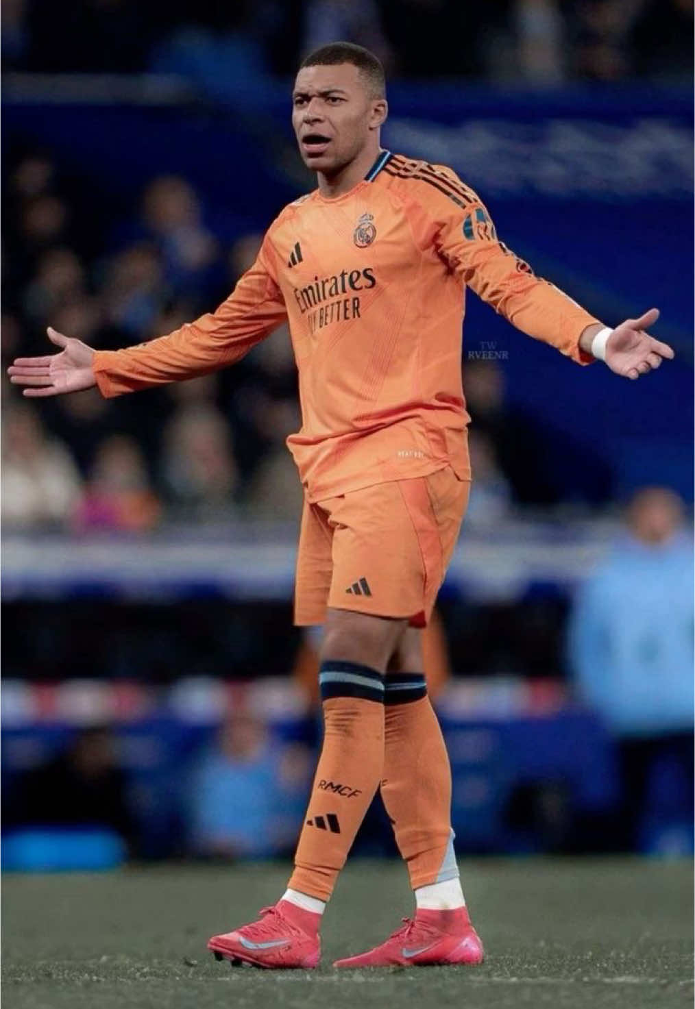 Is Kylian Mbappé a pure footballer? | LyesBouzidi #ftblfantv #mbappe #realmadridfc #france #psg 