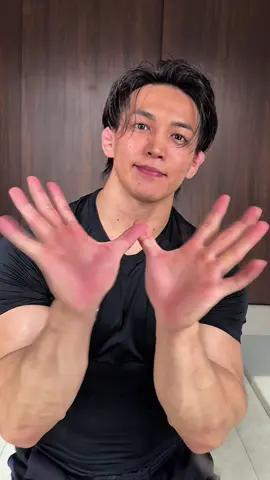 Easy hand exercises‼️ . . #hand #handworkout #exercise #fyp #おすすめ #おすすめにのりたい #バズる #Fitness #bodybuilding 