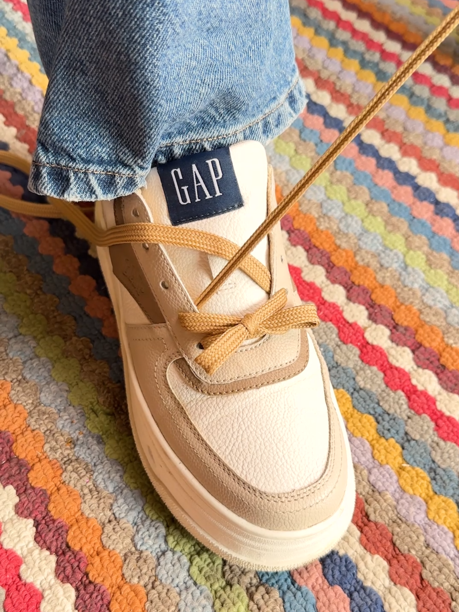 Level up your lace style 💥👟