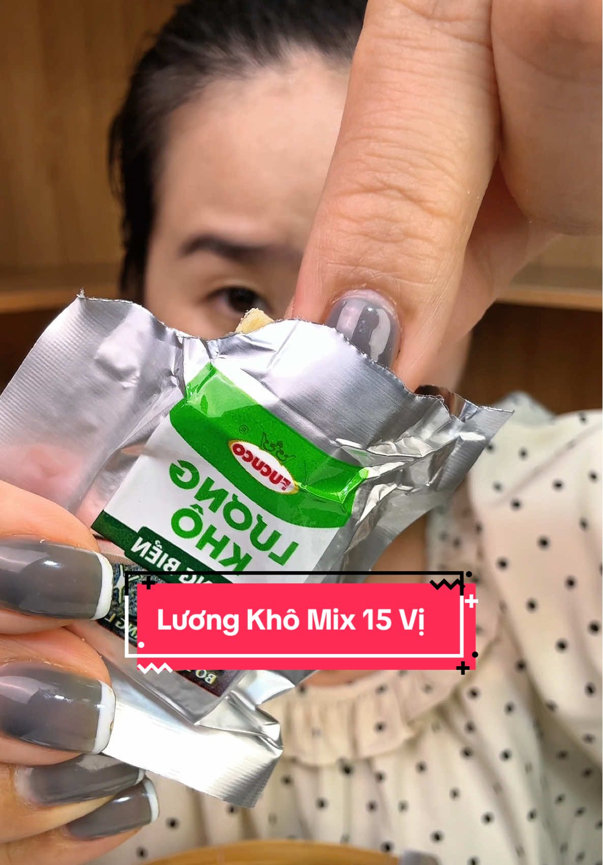 Sáng trưa chiều tối mà muốn no bụng không tốn nhiều tiền lại còn dinh dưỡng thì phải thử liền Lương Khô mix 15 vị này nha #bepcuagiao #anvat #mukbang #luongkho #luongkhomini #luongkhomixvi 