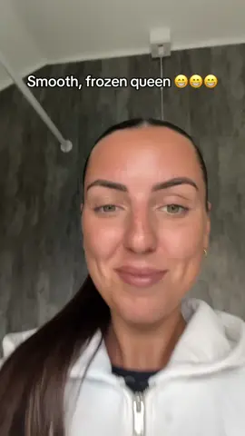 vl_aestheticsbeauty on insta for your facial procedures my girlies xxx #botox #aestheticvideos #wrinkles 