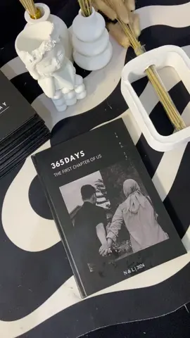 Pesan sekarang dan abadikan cinta kalian dalam memory book ini🥰🤍