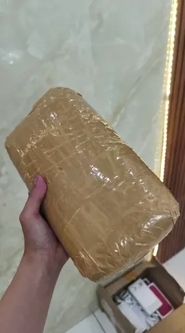 Pengiriman via j&t dall🤩 #iphone #iphonesecond #iphoneibox 