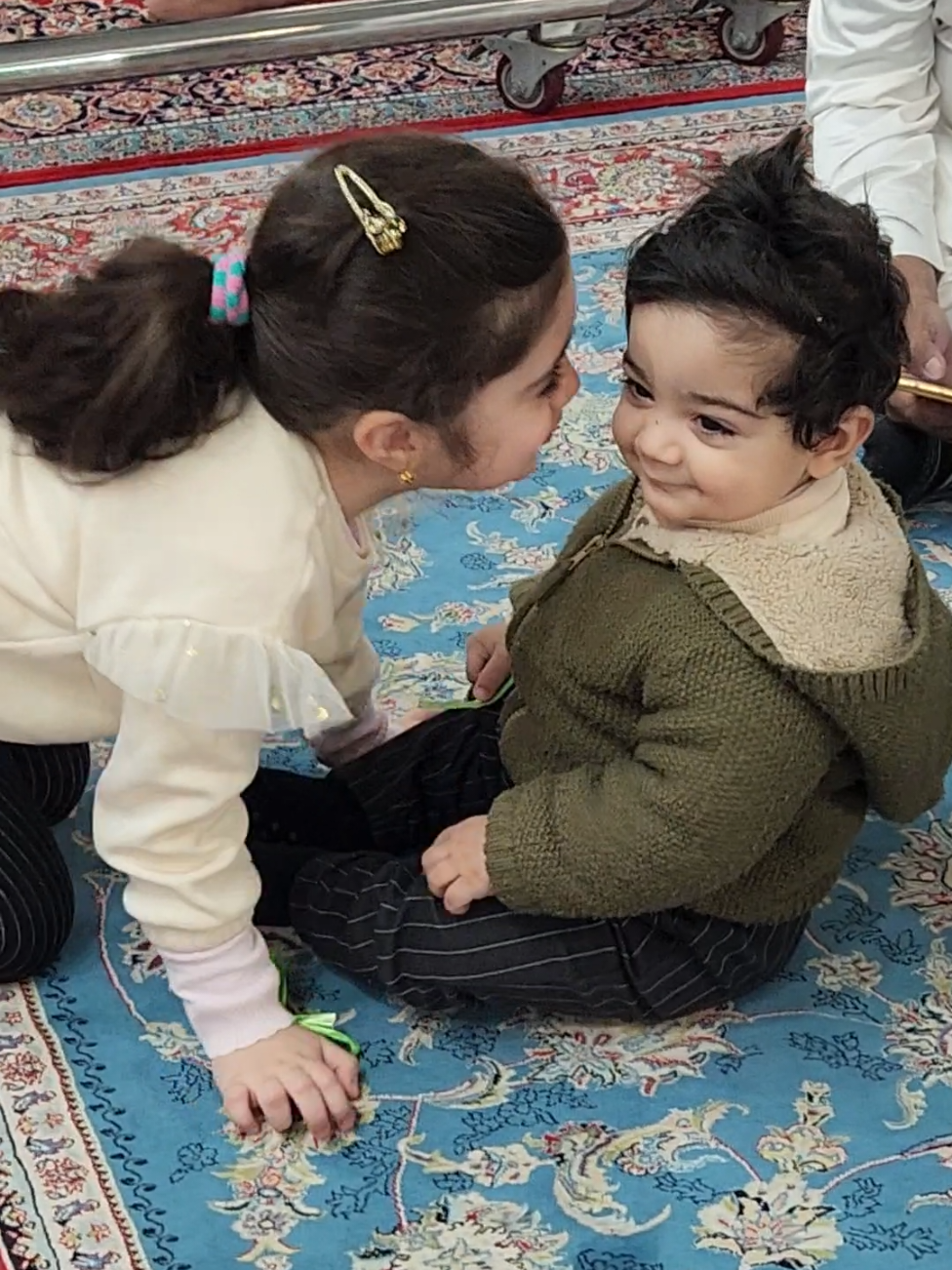 الطفلة الجميلة مع اخيها 💓🥰 #كربلاء #العراق #العتبه_العلويه #العتبة_الحسينية #اكسبلور #لايك #foryou #baby #cute 🥰 #كربلاء #العراق #العتبه_العلويه #العتبة_الحسينية #اكسبلور #لايك #foryou #baby #cute #ياحسين #ياعلي #العتبة_العباسية_المقدسة #نجف #بغداد #العتبة_العسكرية_المقدسة #العتبة_الحسينية #سامراء_مدينه_الامامين_العسكريين #كاظمين #الكاظمية
