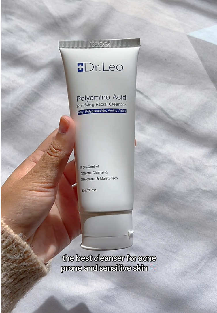 texture dia sumpah best 🤩 #drleo #cleanser 