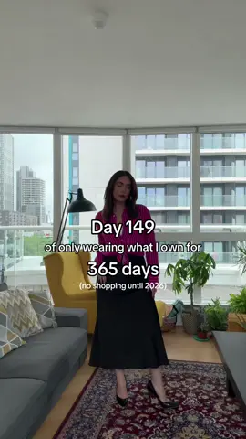 Second time I’ve worn this shirt this year! I’m not even close to being halfway through my wardrobe but almost halfway through the year! Maybe I should consider donating items I didn’t wear in 2025 when I reach 365 days, what do you think? #Capcut #fyp #tiktokviral #trending #nobuychallenge #shoppingban #2025resolution #underconsumption #shoppinghaul #shoppingaddict #fashioninspodaily #OOTD #fashioninspodaily #styleinspo #CapCut 