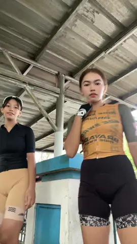 @Teya sayaw muna bago mabasa ng ulan HAHHA #fyp #siklistangbabae #siklistangtiktoker #cycling #fyppppppppppppppppppppppp #foryoupage 