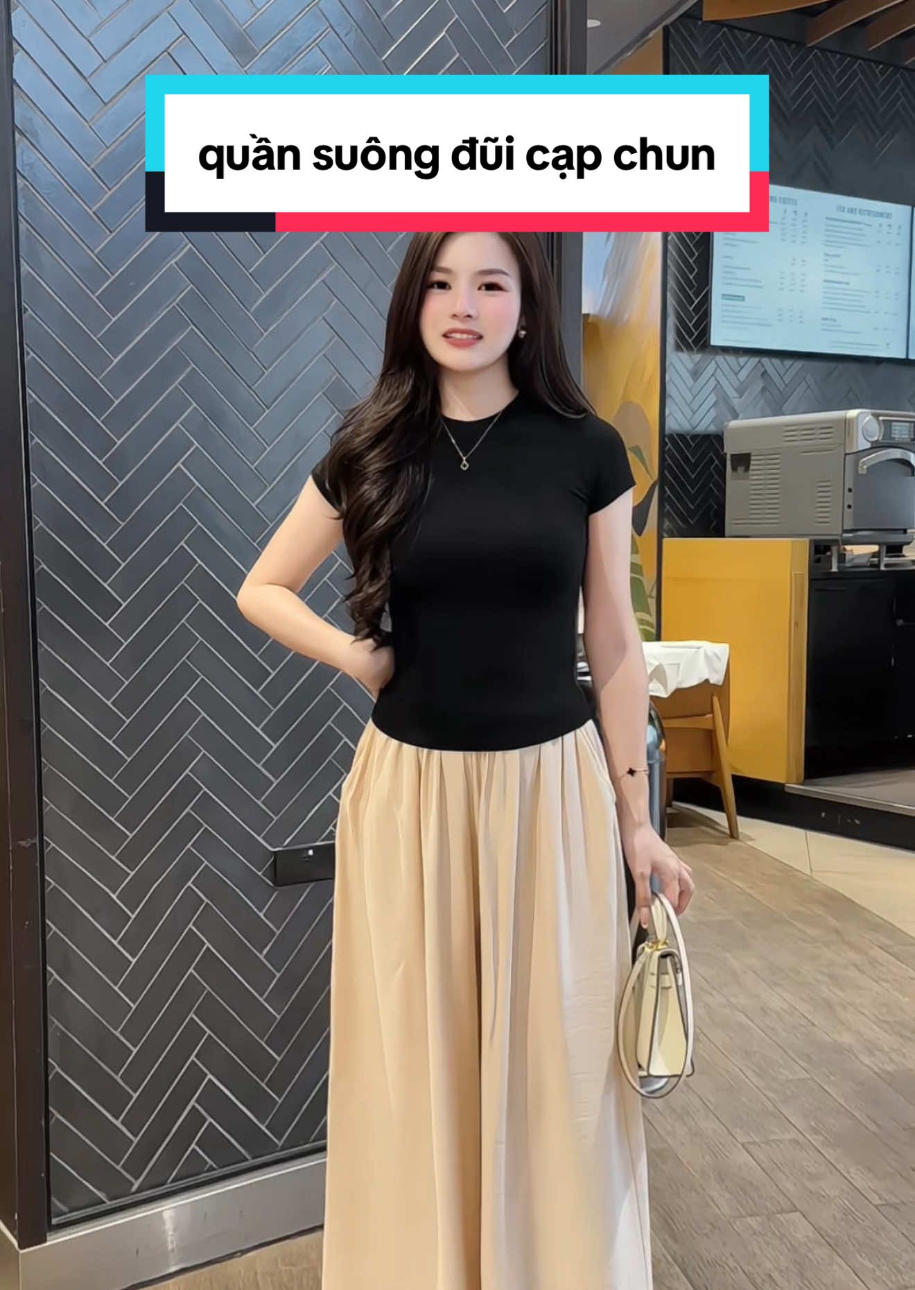 quần đũi suông ống rộng cạp chun mát rười rượi #duyenrungrinh #quansuong #quanongrong #quancongso #quansuongongrong #quandui #quannu #quandainu #quansuongnu #quancapcao #phoidoxinh #shopping #xuhuong #review #thoitrang #fypシ゚ 