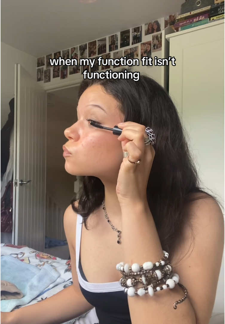 can’t just switch up the vibe like that #fyp #wuhluhwuh #lgbt #theone #chloecalliet #lukealessi #function #OOTD #grwm #chappellroan #yellowjackets #teamwork #fangirl #relatablecontent #influencer #microinfluencers #sadiestardust13 #soundpromotion 