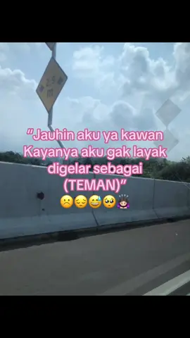 Jauhin aku ya aku kan jahat😅