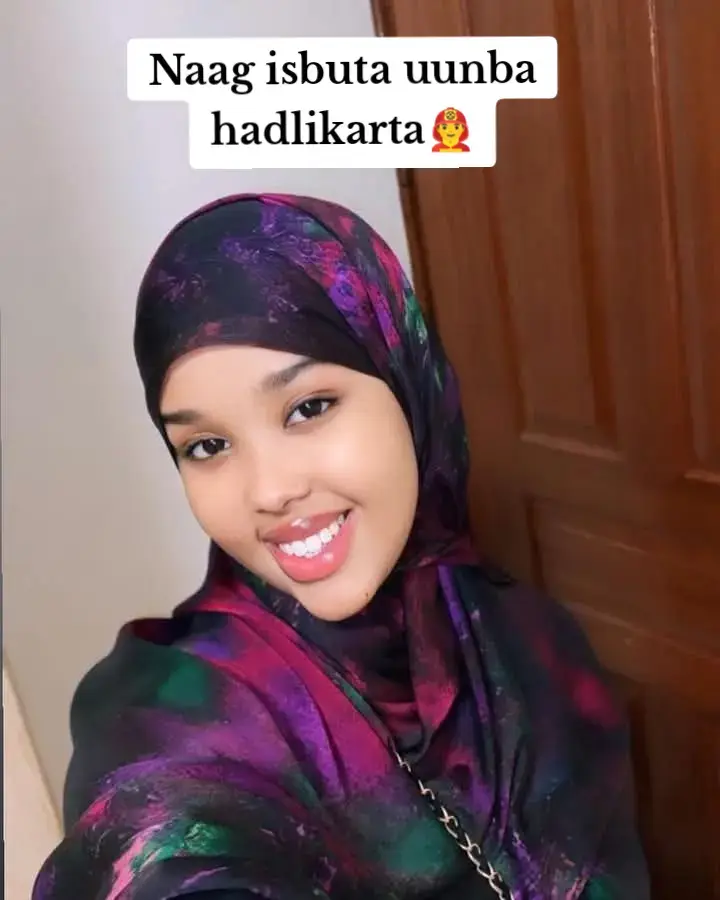 Naag is hubta uun baa hadlikarata kaftamikarata👨‍🚒🧚🏻‍♂️😜❤