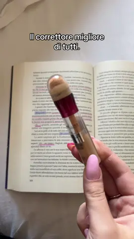 Ve lo lascio qui così lo guardate per bene🥰 #spotlight #BookTok #booktokitalia #romancetok 