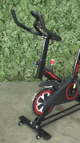 🚴‍♀️ QUEIMA DE ESTOQUE! A bike de spinning Premium que transforma seu treino em casa está com 33% OFF! 💥 🔥 Suporta até 120kg 🔥 Ideal para emagrecer e ganhar resistência De R$1.199,99 por apenas R$799,99 na Shopee! 🔍 Busque pelo ID: BUK-YAJ-GUM 📌 Link direto no primeiro comentário fixado! #AchadinhosFitness #BikeSpinning #PromoShopee #TreinoEmCasa #descontoimperdível 
