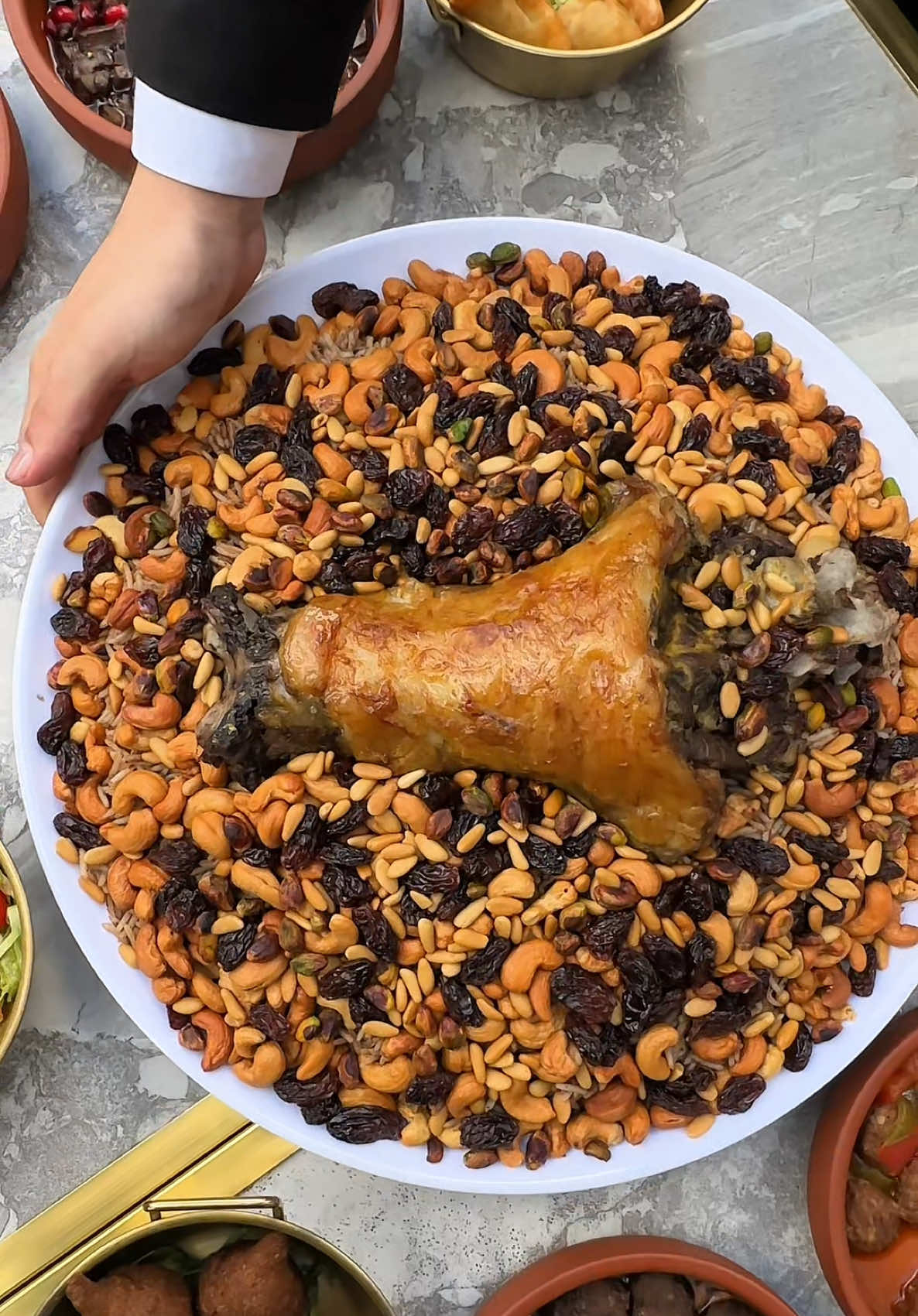 جنوب الضيافة و الكرم، شرّفونا!🇱🇧😍❤️  لبنان-الجنوب-النبطيّة📍 ☎️ 07 767 161 ☎️ 71 919 819  ☎️ 76 919 819 . . . . . . . . . . . . . . . . . . . . . . . . . . . . . .  #مازة_لبنانية #مشاوي #فراكة_جنوبية #لحم_بعجين #اكل_لبناني #لبنان #الجنوب #جنوب #جنوب_لبنان #جنوب_لبنان🇱🇧 #النبطية #بيروت #بيروت_لبنان🇱🇧 #lebanon #south #south_lebanon🇱🇧❤️ #nabatieh #beyrouth #beyrouth🇱🇧 #food #foodblogger #foodart #lebanesefood #lebanesebreakfast #lebanesefoodies #lebaneserestaurant #lebaneseworldwide #lebanesecuisine #lebaneserecipes #