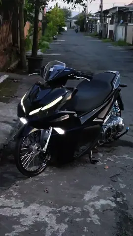 kangen banget 🥹#fyp #foryou #foryoupage #aerox #aeroxmodifikasi #ring17style #yamaha #yamahaaerox155 
