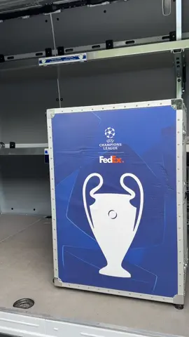 Special delivery from a special player 🏆📦 #UCLTrophyDelivery | @FedEx | #UCL | #UCLFinal