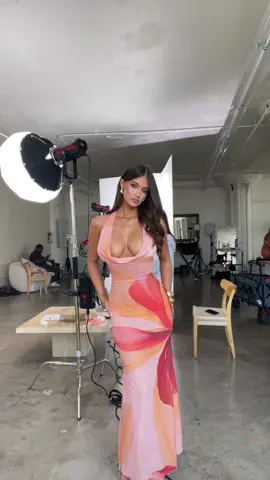 They always come around 💁🏽‍♀️🩷 @Fashion Nova 