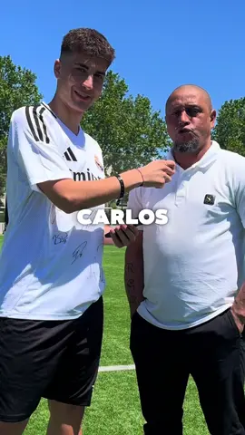 Io e Roberto Carlos siamo decollati a Madrid ✈️🇧🇷 SE AMI IL CALCIO SEGUIMI❤️🫵🏻 @dazn_it @Real Madrid C.F.  #calcio #robertocarlos 