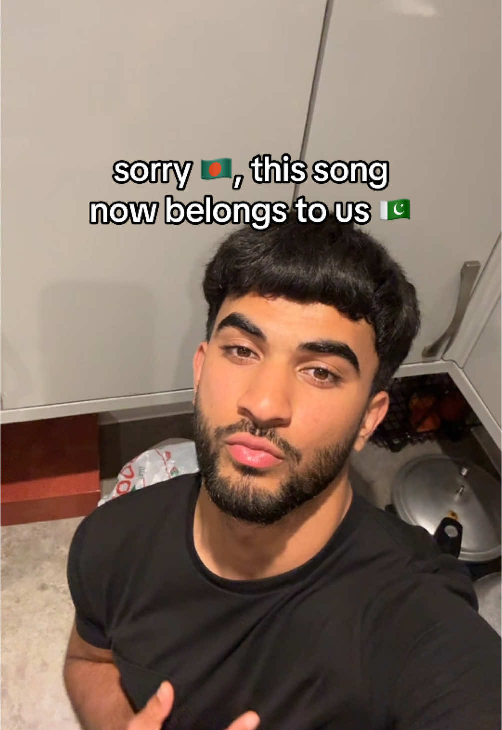 dw you can keep the 🐟                                  #fyp #bengali #paki #viral