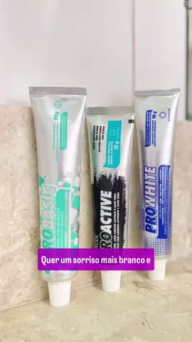 😁✨ Sorriso saudável começa aqui! 🦷 Conheça os benefícios dos Géis Dentais Hinode: 🌿 Refrescância duradoura 🛡 Proteção contra cáries 🪥 Hálito puro e sensação de limpeza 💚 Com ingredientes que cuidam da sua saúde bucal todos os dias! #SorrisoHinode #HigieneBucal #DicaDeBeleza #Autocuidado
