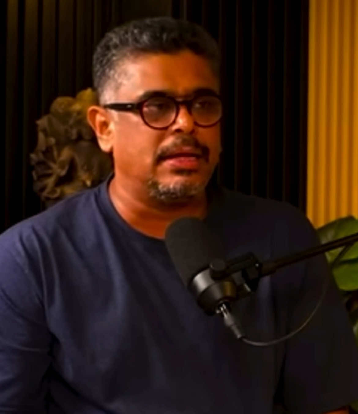 පරිස්සමෙන් 😂 . . . . . . . . . . .. . . .. . . . . . #guneaiyagekamare #bakannila #malaka_mg125 #funny #funnyvideos #funyvideo #foryou #foryoupage #foryoupageofficiall #typ #typppppppppppppppppppシ #fyp #onemillionaudition #fyppppppppppppppppppppppp #viral #viralvideo #tiktok 