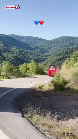 Dağlarla Aramız 1981den beri iyidir. #34cas37 #34cde37 #34cde99 #34asl68 #34bjt718 #keşfetteyizzz #otobüs #busspotting #bus #virajlıyollar #dağlar #dağlaramıyazdın #trotobus_alemi #cide #kastamonu #37 #cideaslanseyahat #cideaslanheryerde🇹🇷🤙👍 #keşfet #fypシ゚ #mercedes #travego #mercedesbenz #travego15shd #travego16shd #aslan #seyahatetmeközgürlüktür #yolverdağlar #otogarcamiası 
