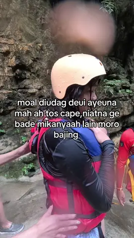 #body_rafting_pangandaran #jawabarat #pangandaran #greencanyon #green_canyon_pangandaran #ciwayang #citumang #bodyraftingciwayang 