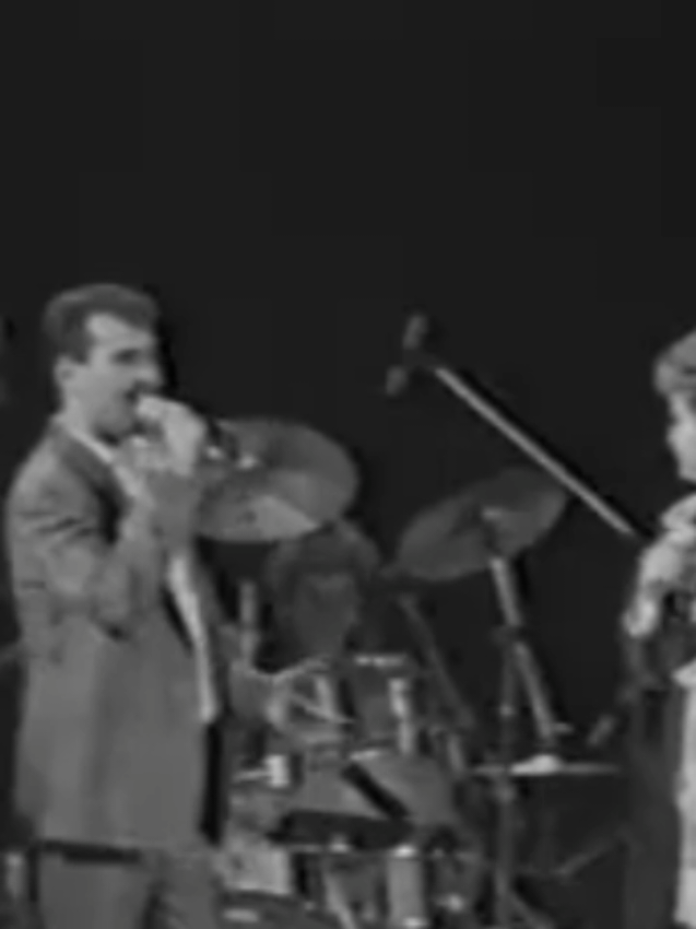 Cheba Fadela × Cheb Sahraoui - N'sel Fik ✨️ #الراي_الخاتر #raï #الراي_الجزائري #chebafadela #chebsahraoui #sahraoui #duetos #90s