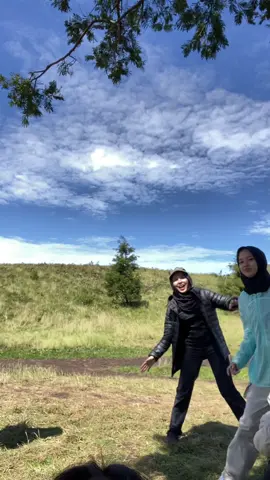 29 Mei 2025 Prau.                                          #prau #dwarawatiprau 
