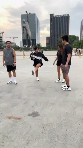 Another Day Another Takbo Serye!💪🏻💪🏻🙌🏻🙌🏻  #Runningera #Running  #healthylifestyle  #roadtofitness  #beginner  #friendshipgoals  