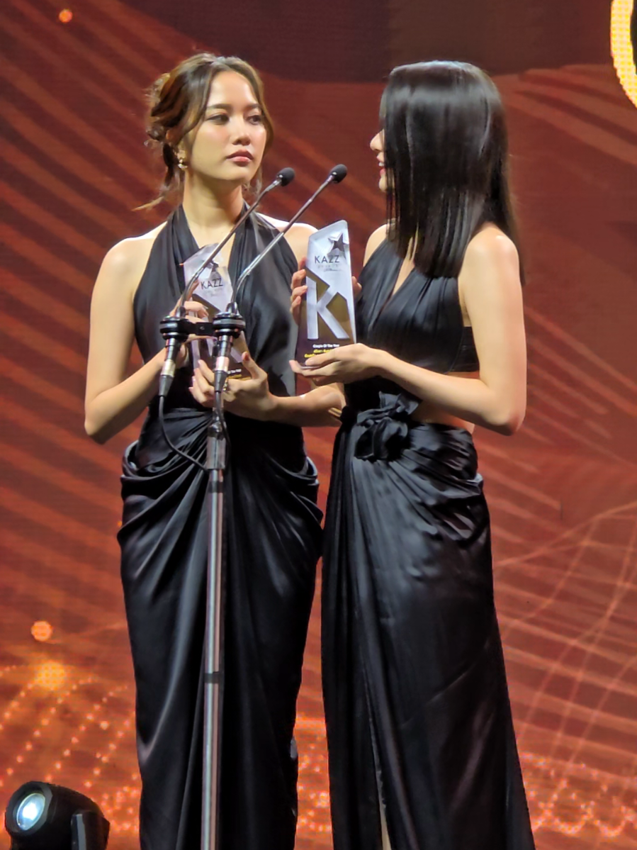 COUPLE  OF THE YEARS 🏆💕 SAROCHA REBECCA AT KAZZ AWARDS #KazzAwards2025xFreenBecky  #ฟรีนเบค #FreenBecky  #beckysangels #srchafreen #anniephtgrph #KAZZAWARDS2025 