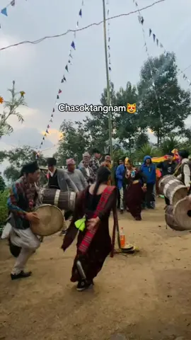 Chasok💕 #yakthung#yakthungma#yakthungculture#dhannach#chasoktangnam#limbuculture#kirati#traditional#yathunglimbu#sewa🙏🏻