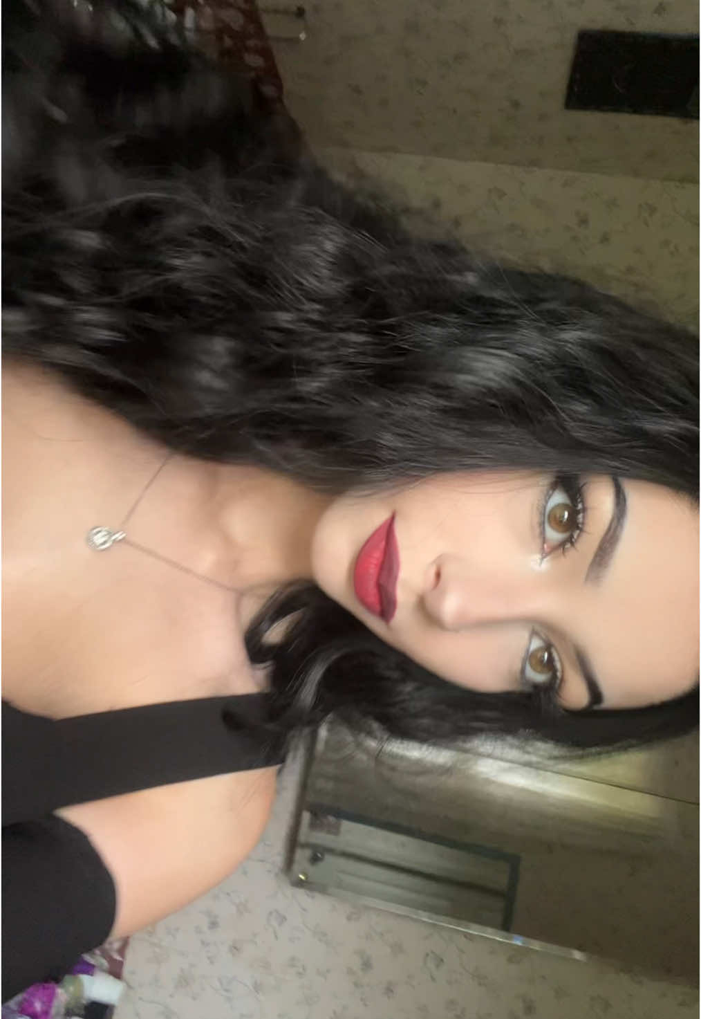 In love with this wig :)  #smilco #wigreview #wig  #freesample #lacefront #lacefrontwig #fyp