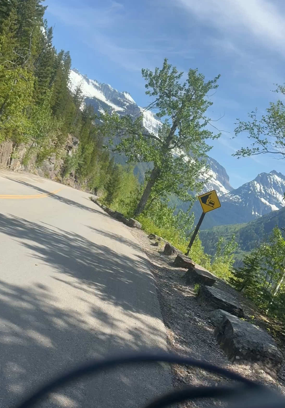 E-biking Going to the Sun Road in Glacier National Park was amazing! So blessed to live here. ☀️🏔️ #glaciernationalpark #montana #406 #goingtothesunroad 