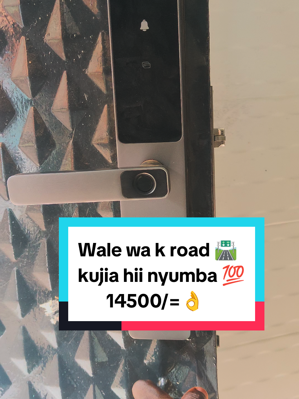 This apartment it's Located in K road 🛣️  The Building 🏢 offers 🫴  High security gate Lock ✅ Easy access to Main Road ✅  Water throughout ✅  enough Natural Light and electricity 🔌  For Enquiry this Unit kindly make a Call 🤙  #nairobitiktokers #nairobi #houseoftiktok #househunt #househunting #househuntinginnairobikenya #kenyantiktok🇰🇪 #ku #juja #kroadiapartments #kroad #jujacitymall 