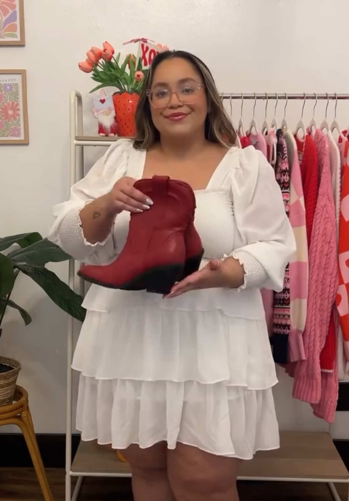Spring, but make it bold ❤️‍🔥 @curvesbyzo_ is bringing the heat in these red cowgirl boots! How would you style them? Comment Below!👇 #dreampairs  #springvibes #fyp #cowgirlboots #sale #springfashion #womensshoes