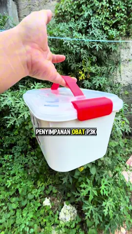 Kotak P3K serbaguna storage box #kotakobat #kotakobatp3k #kotakp3k #storagebox #kotakpenyimpanan #kotakpenyimpananserbaguna #boxorganizer 