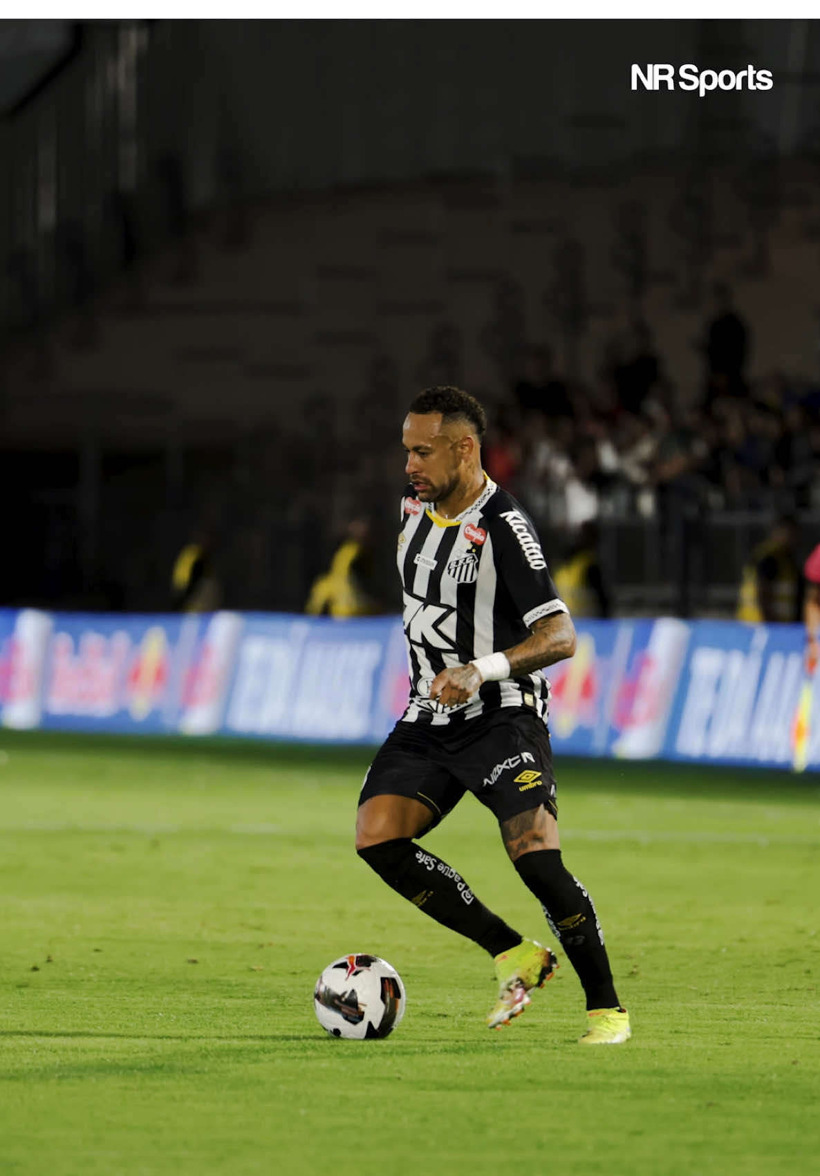 Pedala Ney 🤍🖤 🎥 NR Sports  #neymar #neymarjr #santosfc #nrsports @Santos FC @Enejota 
