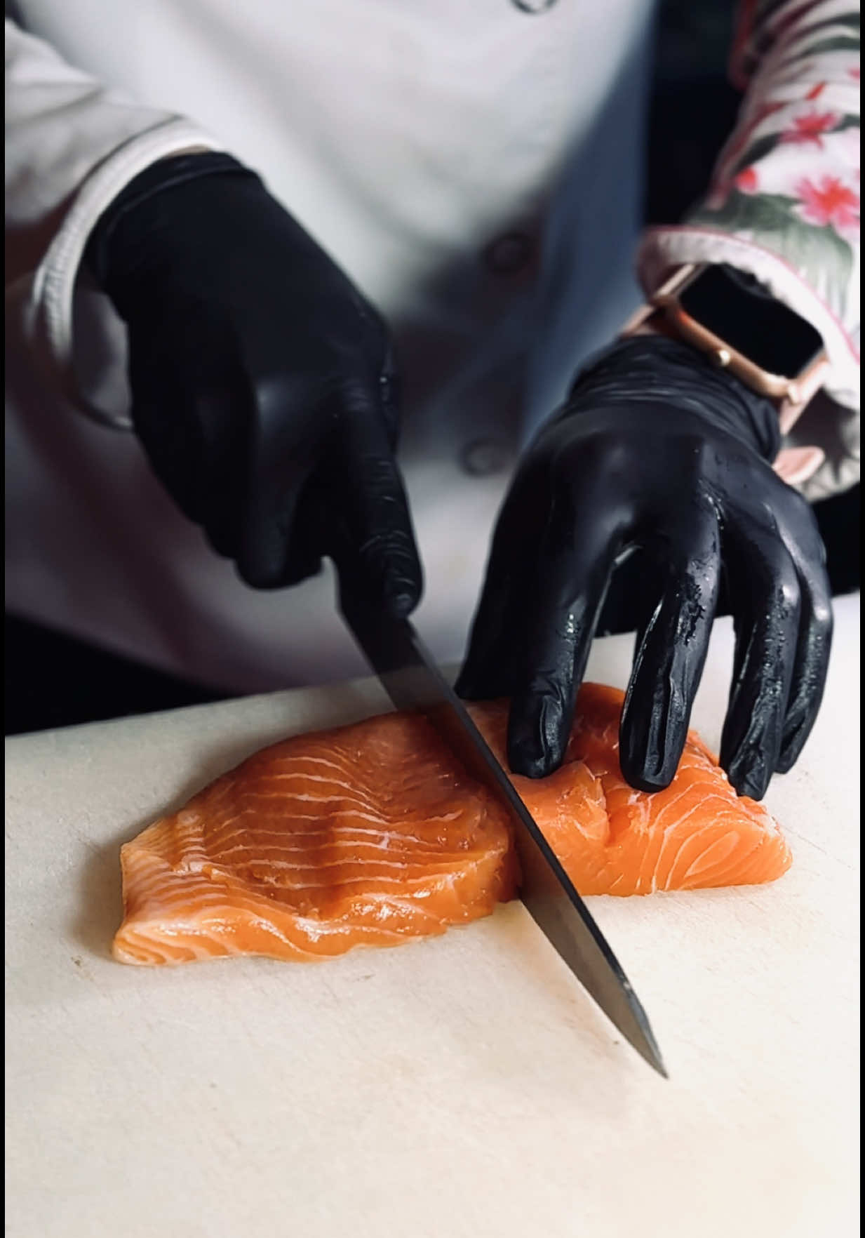 Craving bold flavors and exotic spices? 🍜 At Exodus, our Asian cuisine is a celebration of balance, aroma, and unforgettable taste. From vibrant stir-fries to perfectly rolled sushi 🍣 — every bite takes you on a flavorful journey across Asia 🌏 Fresh ingredients, authentic techniques, and a touch of creative flair from our chefs make each dish special 💛 Whether you’re a fan of Thai heat 🌶, Japanese elegance 🇯🇵, or Chinese comfort — we’ve got something that will delight your senses ✨ Come taste the East, right in the heart of Batumi 🍽️ • Show program every day • We are open from 9:00 am to 4:00 am 📍Batumi, Sherif Khimshiashvili str. 8 📞 +995 514 082 200 #AsianCuisine #ExodusBatumi #SushiTime #ThaiFood #AsianFusion #BatumiEats #WokNoodles #ExoticFlavors #BatumiRestaurants #FoodieHeaven #TasteAsia #ExodusKitchen 