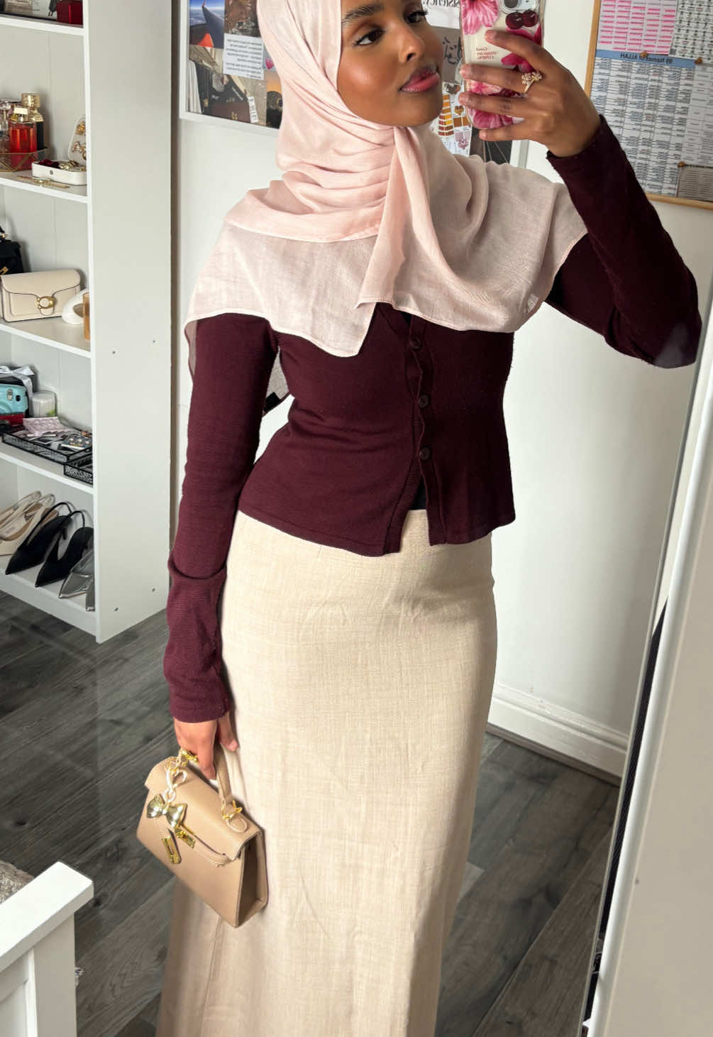Outfit Inspo for the summer ☀️💐🌷 Cardigan @EGO FASHION  Hijab @klaythelabel  Skirt @Vinted @SHEIN UK  Bag @bondandmason  #OOTD #summeroutfitinspo #holidayoutfit #summeroutfits #pinterestoutfit #hijabifashioninspo 